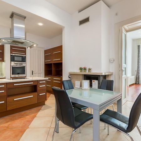 Luxury Central Apartment Budapest Exterior photo