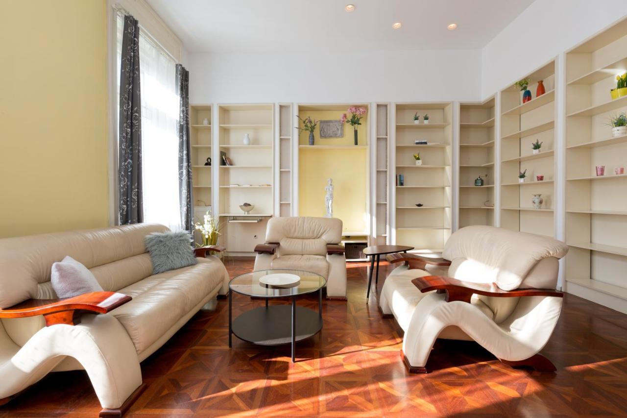 Luxury Central Apartment Budapest Exterior photo
