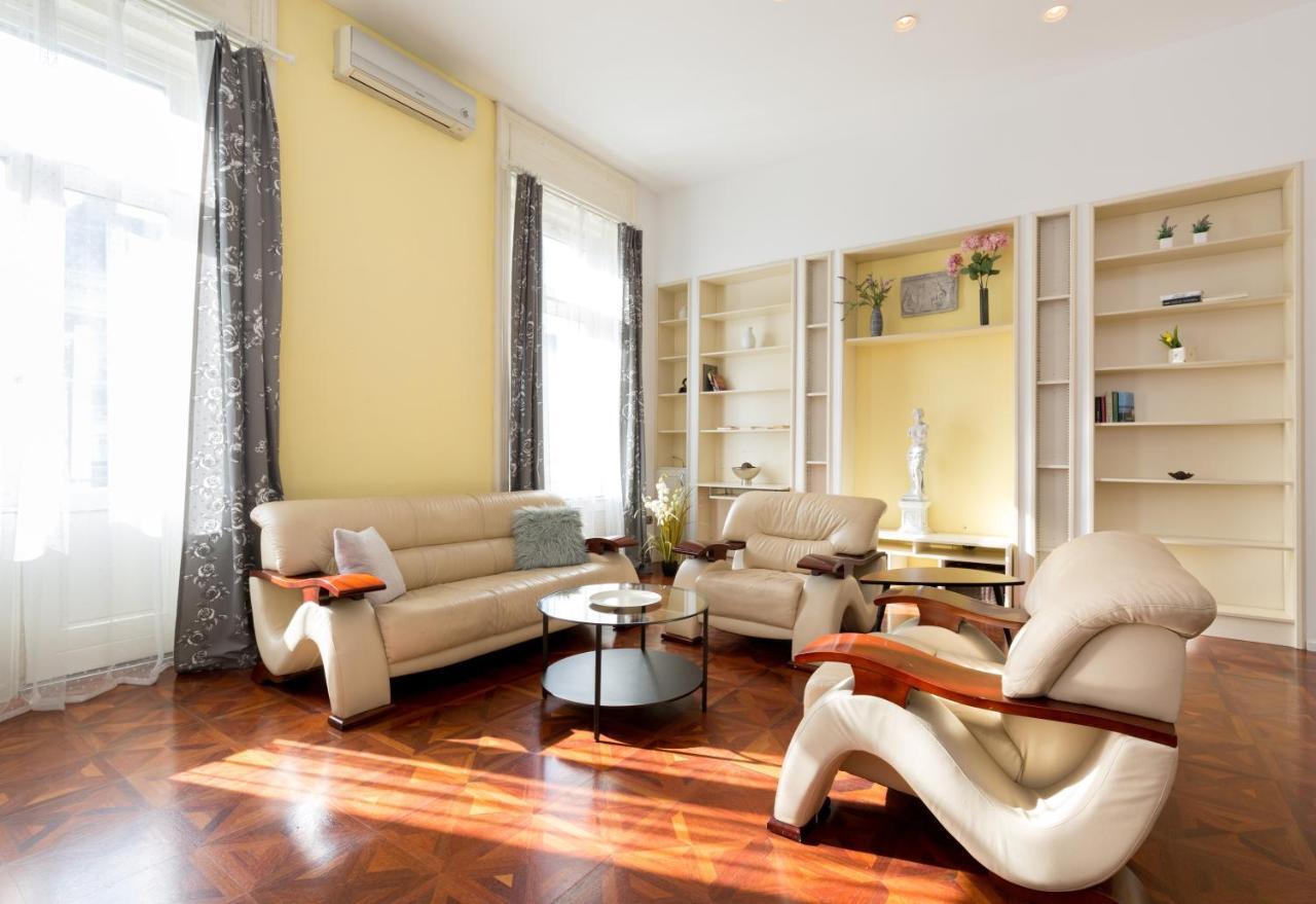 Luxury Central Apartment Budapest Exterior photo